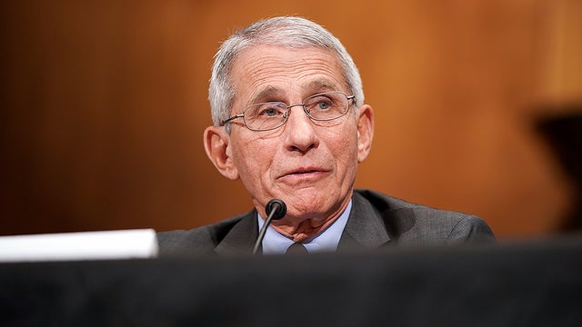 thehill's tweet photo. Fauci says it's "false" to say US has coronavirus under control: “We are struggling" https://t.co/DCv9VpJChh https://t.co/nhcUmurl2L