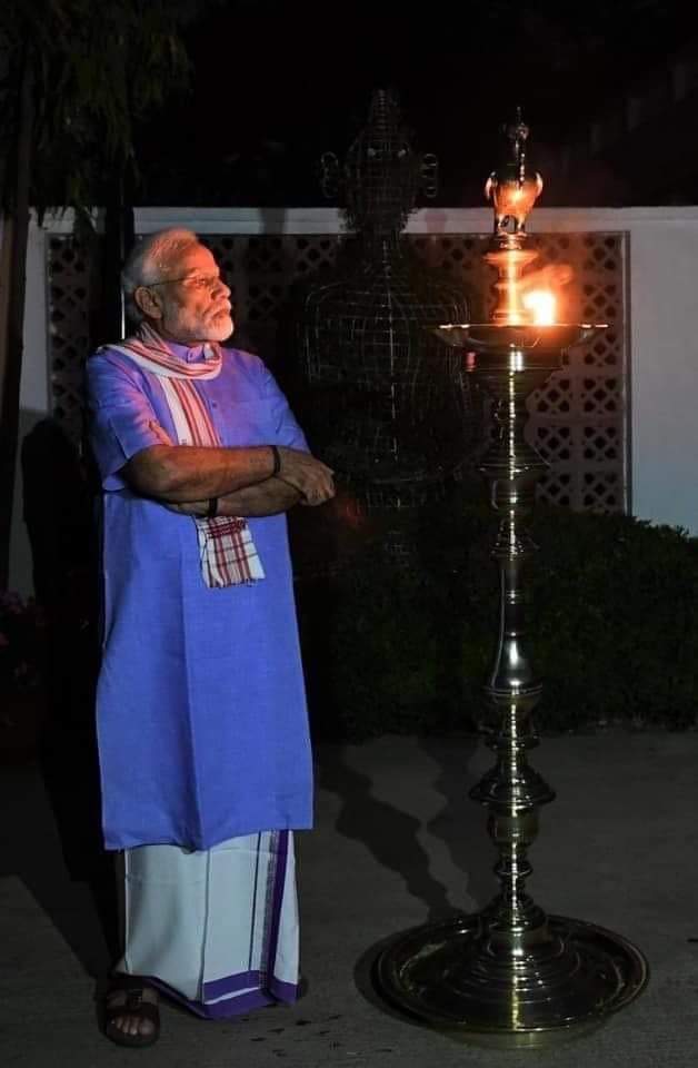 DagarTejbir's tweet photo. मित्रो एक दीया देश की अखंडता प्रभूसत्ता क��� लिए मेंने भी जलाया  जय हिन्द जय भारत । https://t.co/BpaZkuwbZr