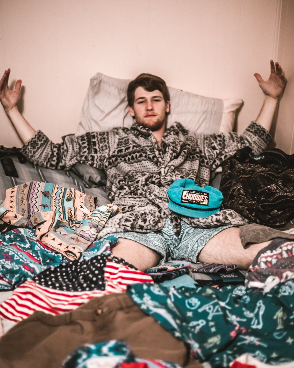 12_Chambers_35's tweet photo. Life's too short for pants! Wouldn't you agree @Chubbies ? #stayinfluencer #modelcitizen #chubbies #chubbiesmanmodel #boomshakalaka https://t.co/2TzNQkLN8S