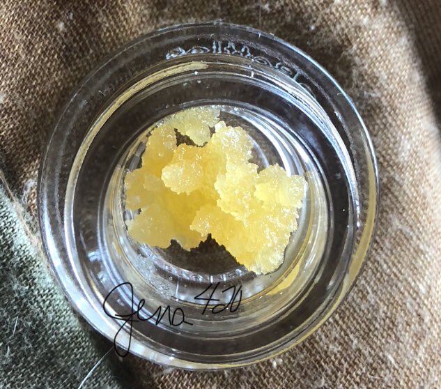_jena4n's tweet photo. This strain is #PootieTang 😆 
Let’s dab #StonerFam ✨💚😙💨 https://t.co/h54Xf0NVe9