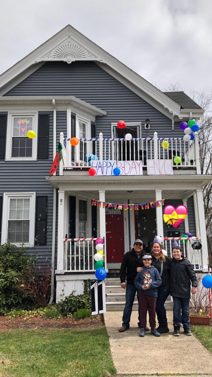 MsAugoustakis's tweet photo. Miss A &amp; Mrs. Silva got to be in a surprise birthday parade for a 5th grade student! What a creative way to participate in showing love &amp; kindness during this gloomy time. So happy we were asked by his mom to participate! HAPPY BIRTHDAY! #bekind #SocialDistance @CommunityComets https://t.co/0BArnJzoWF