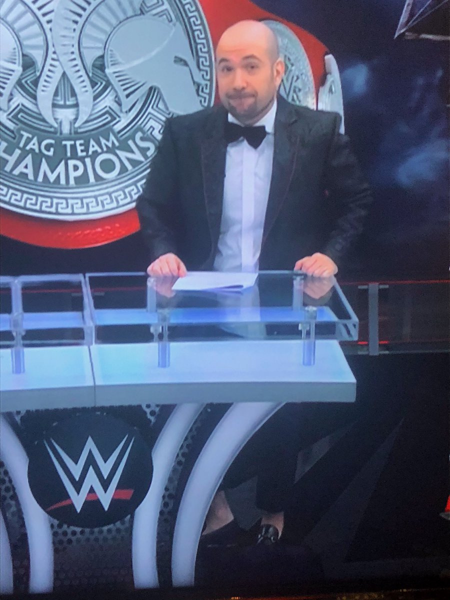 Pete Rosenberg really ISNT wearing any socks.