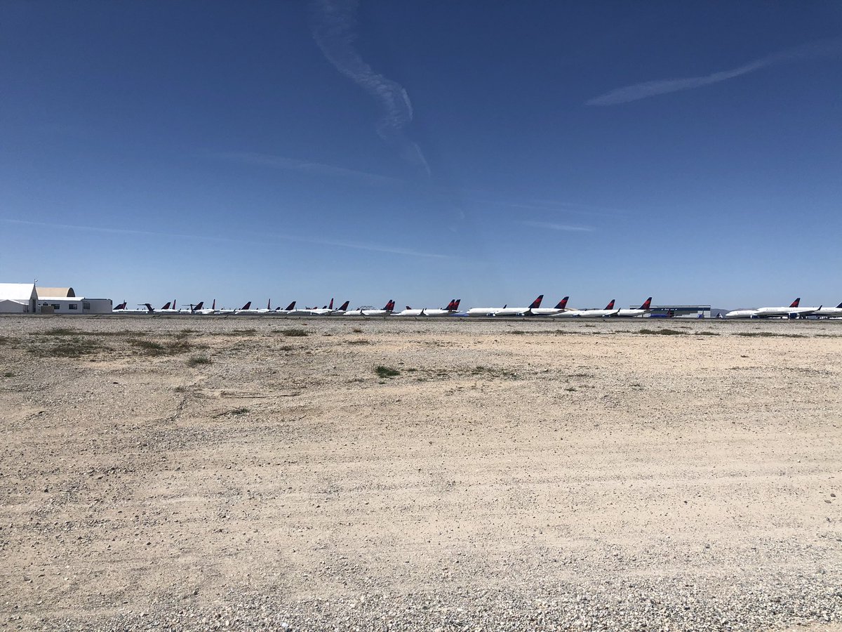 AviationInsider's tweet photo. A large part of @Delta’s fleet parked at #Victorville yesterday. https://t.co/V97IgPOOvb
