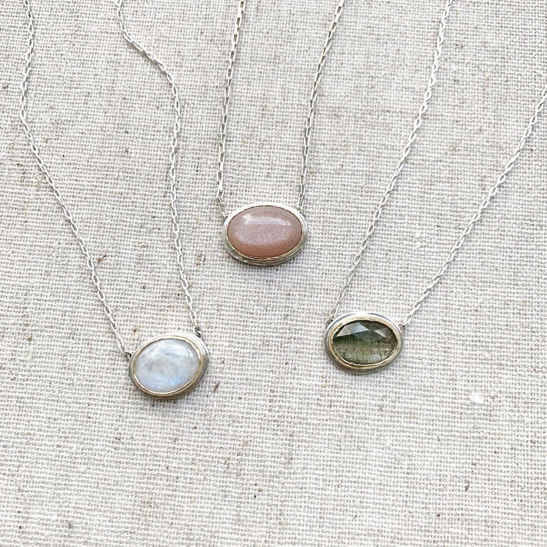 pike_place's tweet image. Surprise someone special with a little gift from the Market. We’ve compiled a list of 150+ Market businesses who have online stores.

Start shopping PikePlaceMarket.org/ShopOnline and support small Seattle businesses. 

#PikePlaceMarket #WeGotThisSeattle #SupportSeattleSmallBiz