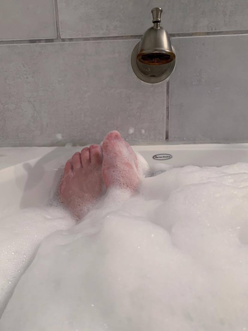 playwithpeach's tweet photo. Cherry, peach, and violet all having some bath time fun 😈 link in bio if you wanna have even more fun with us 🥵 #footworship #feetpicsforsale #feet #onlyfans #sexy #bathtime #wet https://t.co/F1Fq33Fx5g