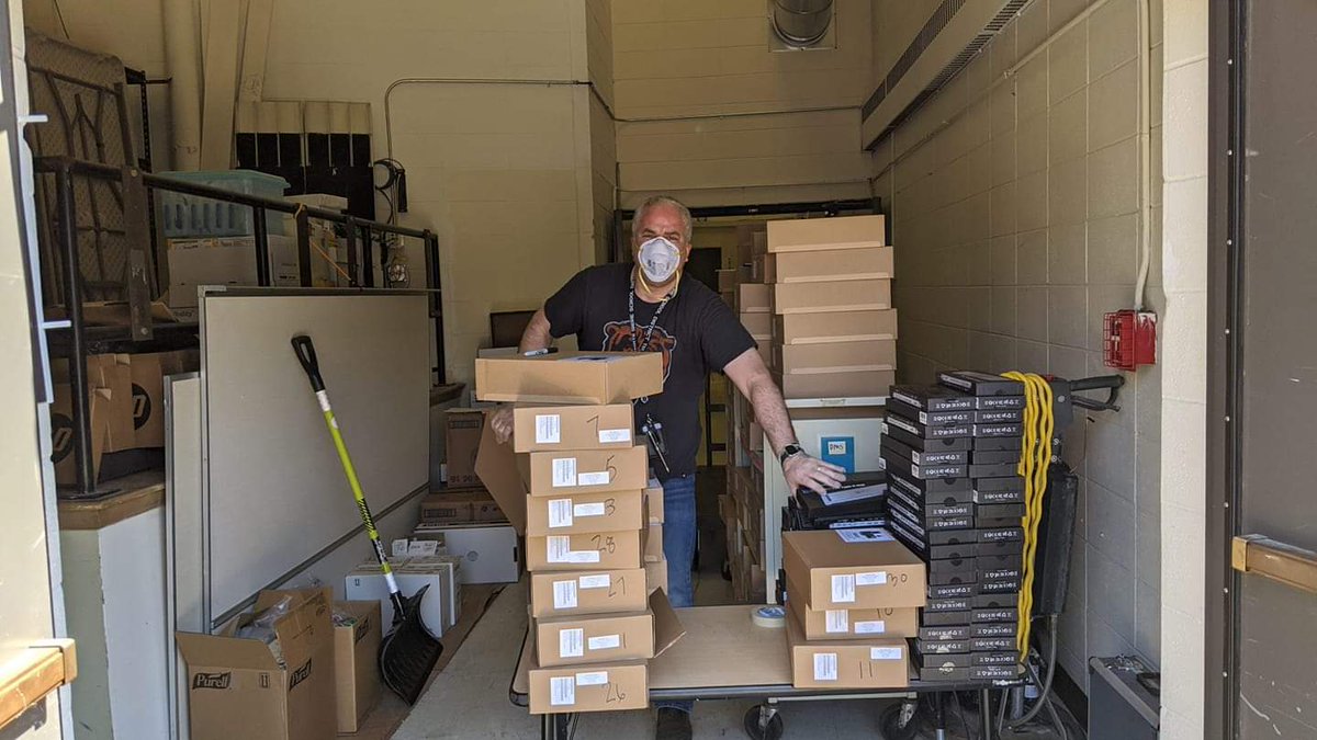 Edgewood112's tweet photo. Dr. Lubelfeld is working around the clock. Today teachers started receiving their new laptops so that we are in the best shape for e-learning! #112 https://t.co/r1v7XP9gsz