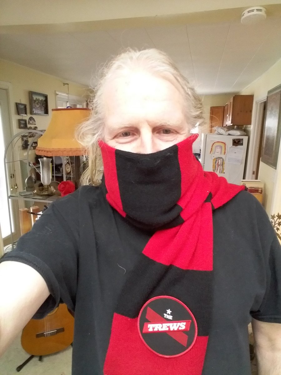 InsightfulSOB's tweet photo. @thetrews Helping keep Canadians safe since at least today. I just wish they had a flap for eating Hickory Sticks
#ParanoidFreak #CoverUpCanada #ForYouNotMe #covid19Canada #RockON #AllInThisTogether https://t.co/knRRs3oHLX