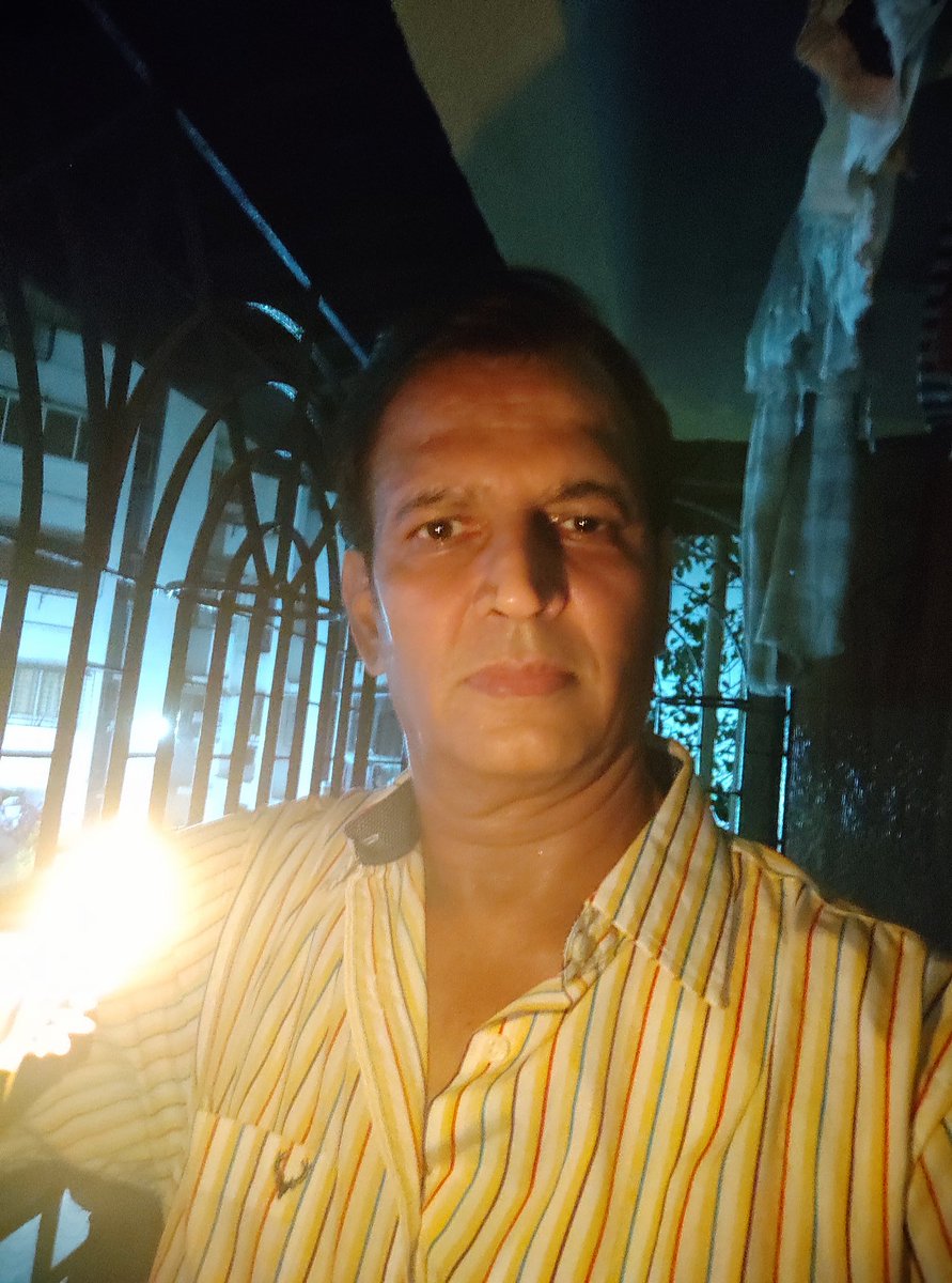 LahriSunil's tweet photo. I fulfilled the responsibility towards my country as well as humanity today at 9:00 p.m. for 9 minutes
मैंने अपने देश के प्रति तथा इनसानियत के प्रति अपनी जिम्मेदारी निभाई आज शाम 9 बजॆ 9 मिनट तक. https://t.co/Wd3sQbKnur