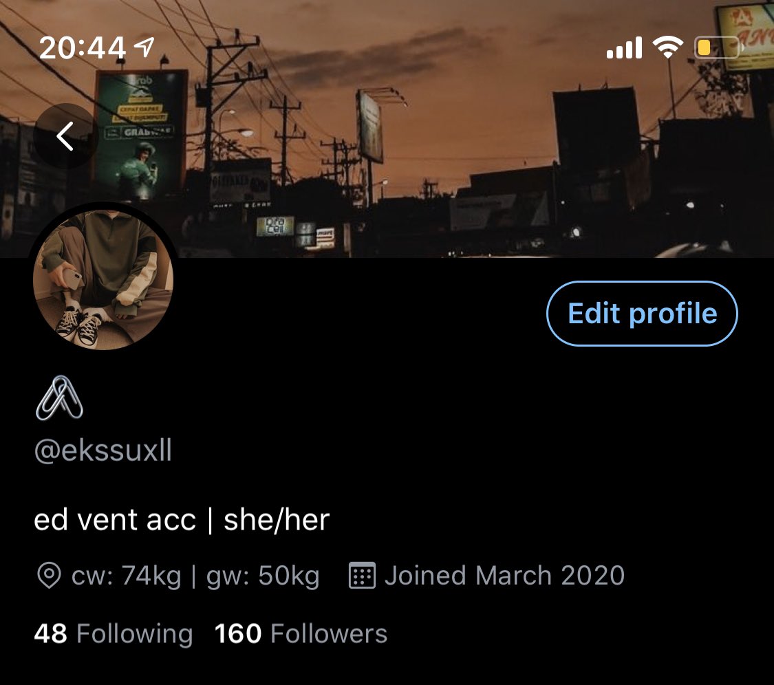 ekssuxll's tweet photo. please someone? 🥺👉🏻👈🏻 https://t.co/F3XbE51OfT