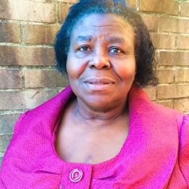 noquestion413's tweet photo. Ms. Creese was one of the first teachers we met when we got to Northwestern. She really treated us and all her students as her own children.  A kind woman who greeted you with a hug and that heavy accent. Later turned  into a work mom for me.  Someone I respected and truly loved. https://t.co/mjAK0WGTIl