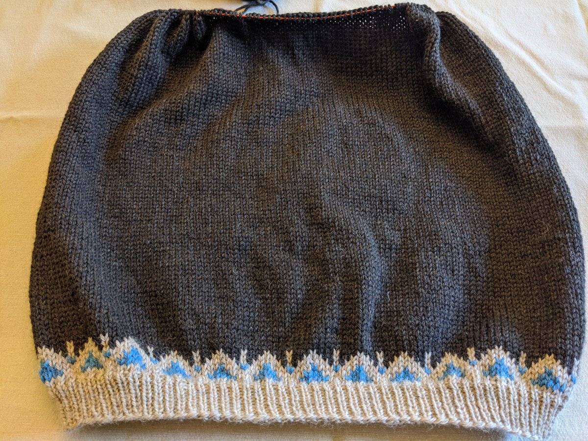 I think I started this sweater four weeks ago. The first piece I knit was the body: