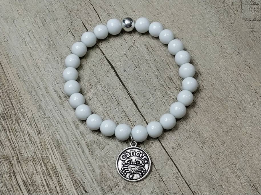 GoliathsCrafts's tweet photo. Cancer bracelet!!
Handcrafted beaded bracelets. Visit Etsy shop at https://t.co/r1dXr9ZiOW
#Cancerbracelet #Cancerjewelry #zodiacjewelry #zodiacbracelet
#beadedbracelets #beadedjewelry #beadbracelets #glassbeads #jewelry #jewelymaking #jewelrydesigner #jewelrydesign https://t.co/cAlDWGIe41