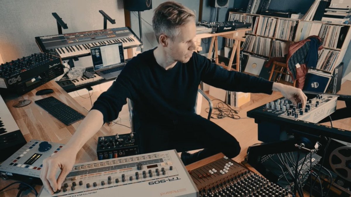 TrancentralNL's tweet photo. And another #lockdownparty Joris Voorn Studio Recording https://t.co/HuRR9OcN3q great stuff! @jorisvoorn #techno #technomusic https://t.co/ObYNoz78p6