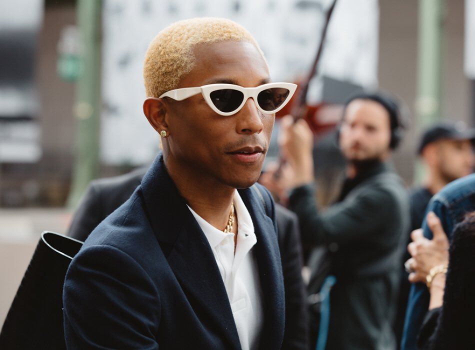  I think this kind of person never existed before , Karl Lagerfeld s bet. Happy Birthday, Pharrell Williams! 