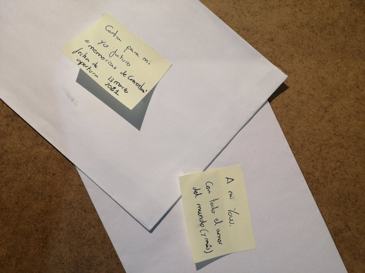 MrScar__'s tweet photo. Soy el chico de los post it, sorry
#campwrite #reto18 https://t.co/ok0fg76PFI
