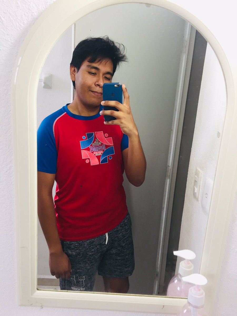 TheJacobx's tweet image. No se porque soy tan hermoso