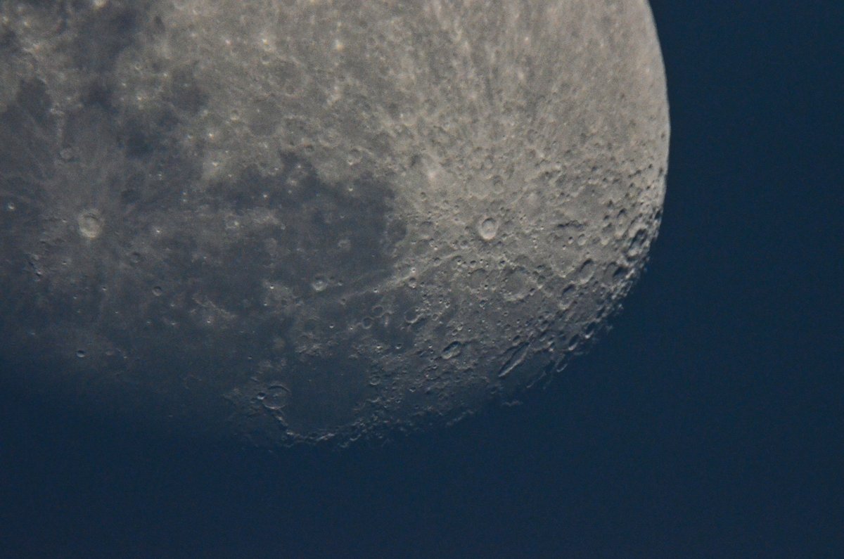 O_Protheroe's tweet photo. Small personal victory this weekend: I fixed my telescope! The power has been dead for years. Dodgy switch was all, but electronics are scary.
I can track the stars again! I can align and slew and curse the clouds. #SilverLining https://t.co/7QF1Om2gf1