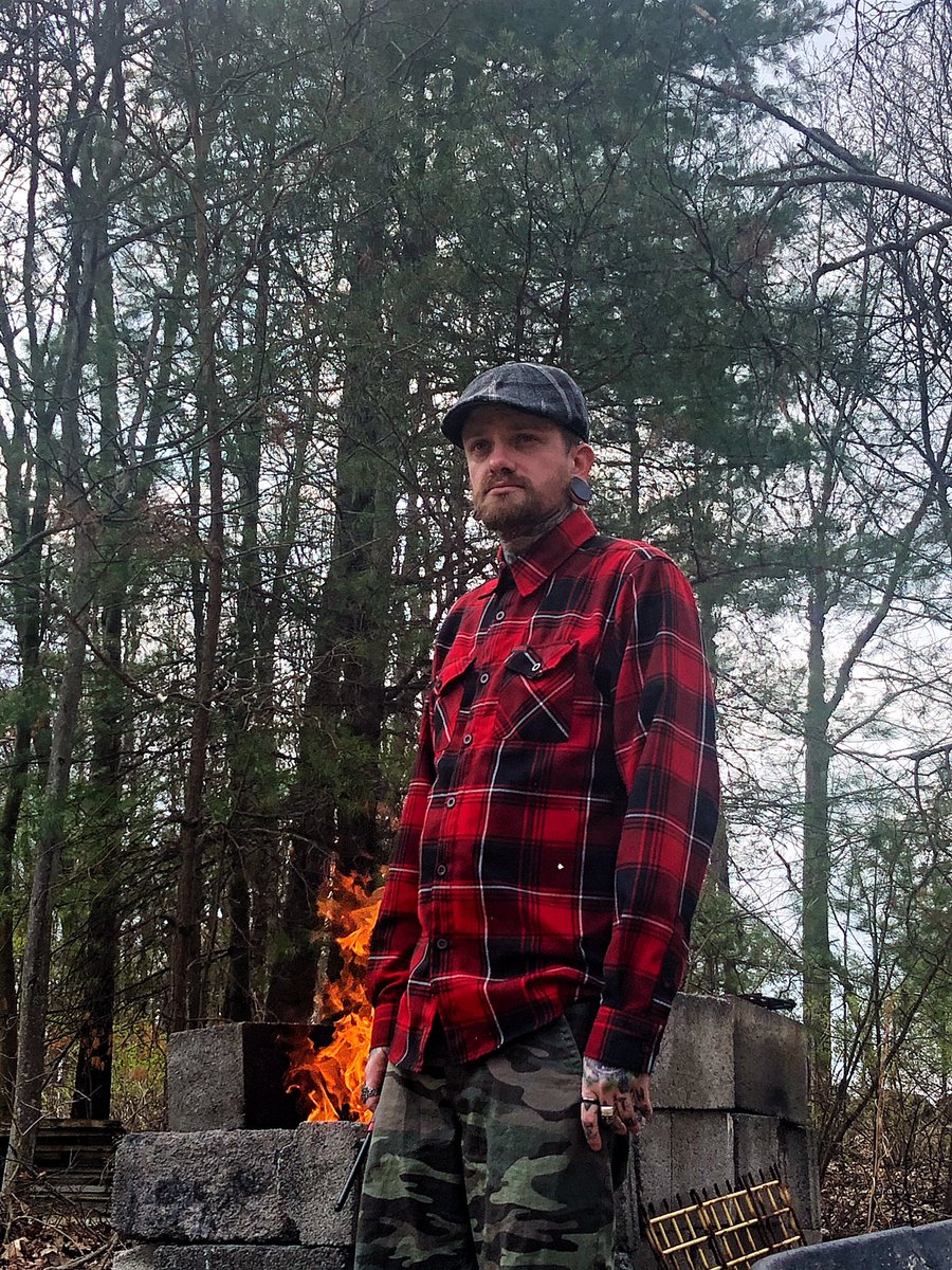 darthdipshit's tweet photo. Obviously a @DixxonFlannelCo flannel situation! Lighting shit on π₯ Yeah thereβs a flannel for that πͺπ©Έ
π© @bostonscally
#dixxonflannelco #dixxonquality #chainsaw #firepit #woods #peaky #guyswithtattoos #guyswithbeards #bostonscally #staysafe #stayhome #socialdistancing2020 https://t.co/OIs9HKSFBy