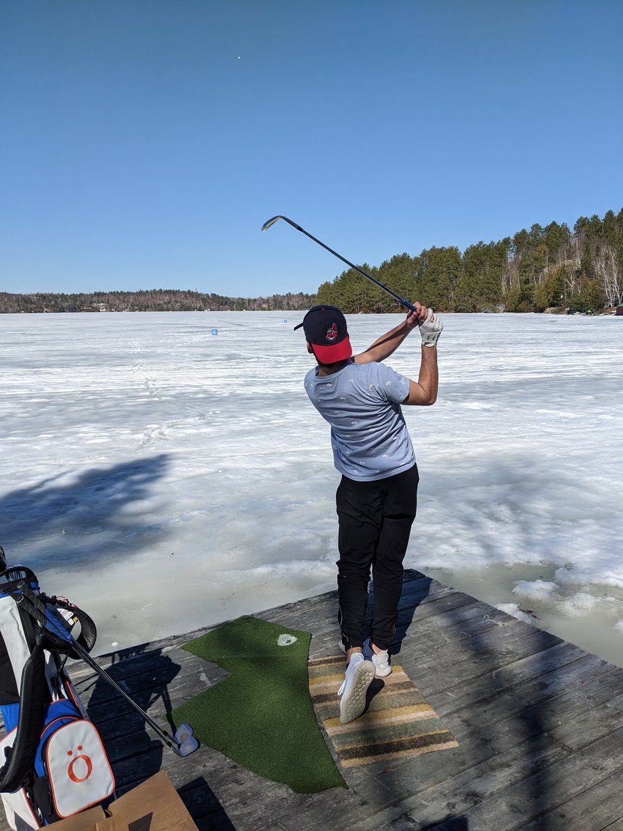 LorellaHayes's tweet photo. When you live in Northern Ontario and your son loves Golf! https://t.co/WmmIY9XFDS