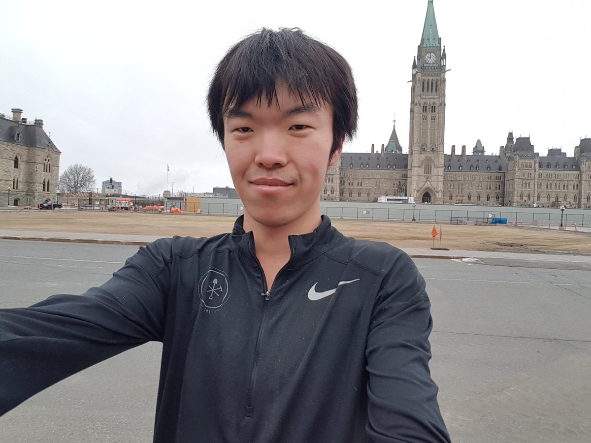 SamShiSS's tweet photo. I rarely take selfies but my first run in Ottawa this morning was such a blast! Ran 25k solo by the Ottawa River and passed by the parliament, the canal, and the empty downtown streets. https://t.co/rzAMms8Dn7