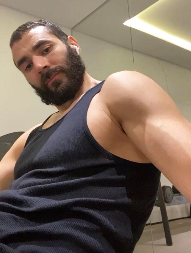 Sexy Karim Benzema Shirtless Photos Dude Naked The Best Porn Website