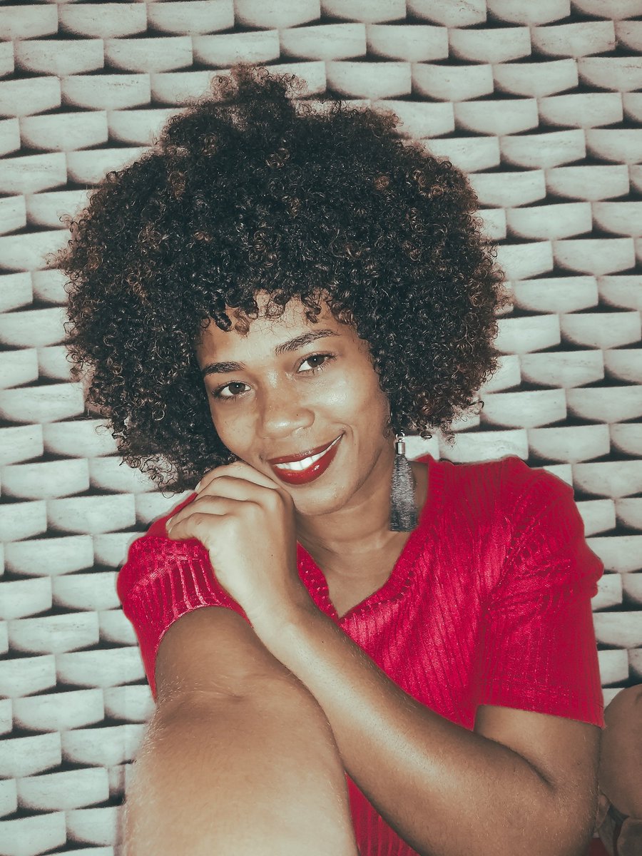 natannebrienza's tweet image. Uma #cacheada and #crespa aqui, para te lembrar #fiqueemcasa todos contra o #COVID19Pandemic