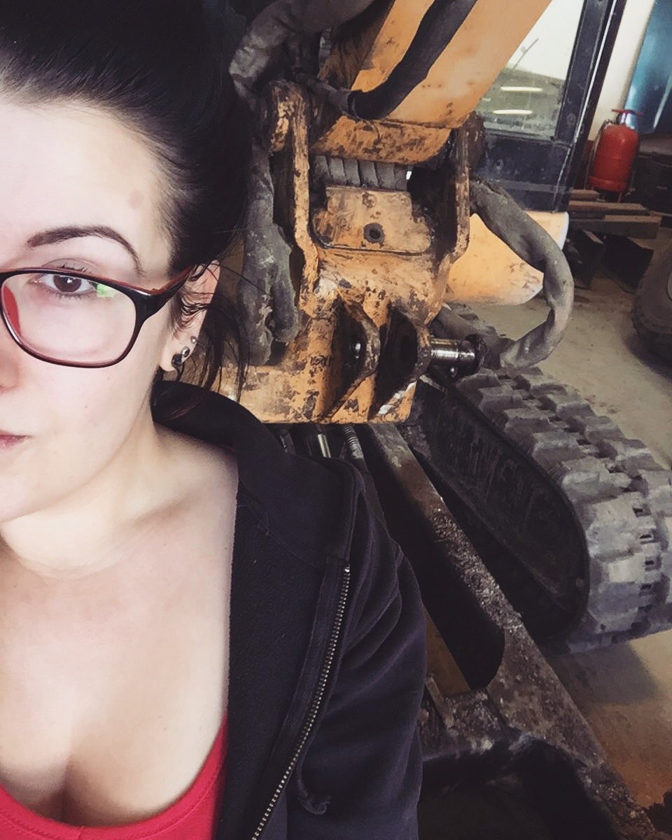 Café Lady tweet media