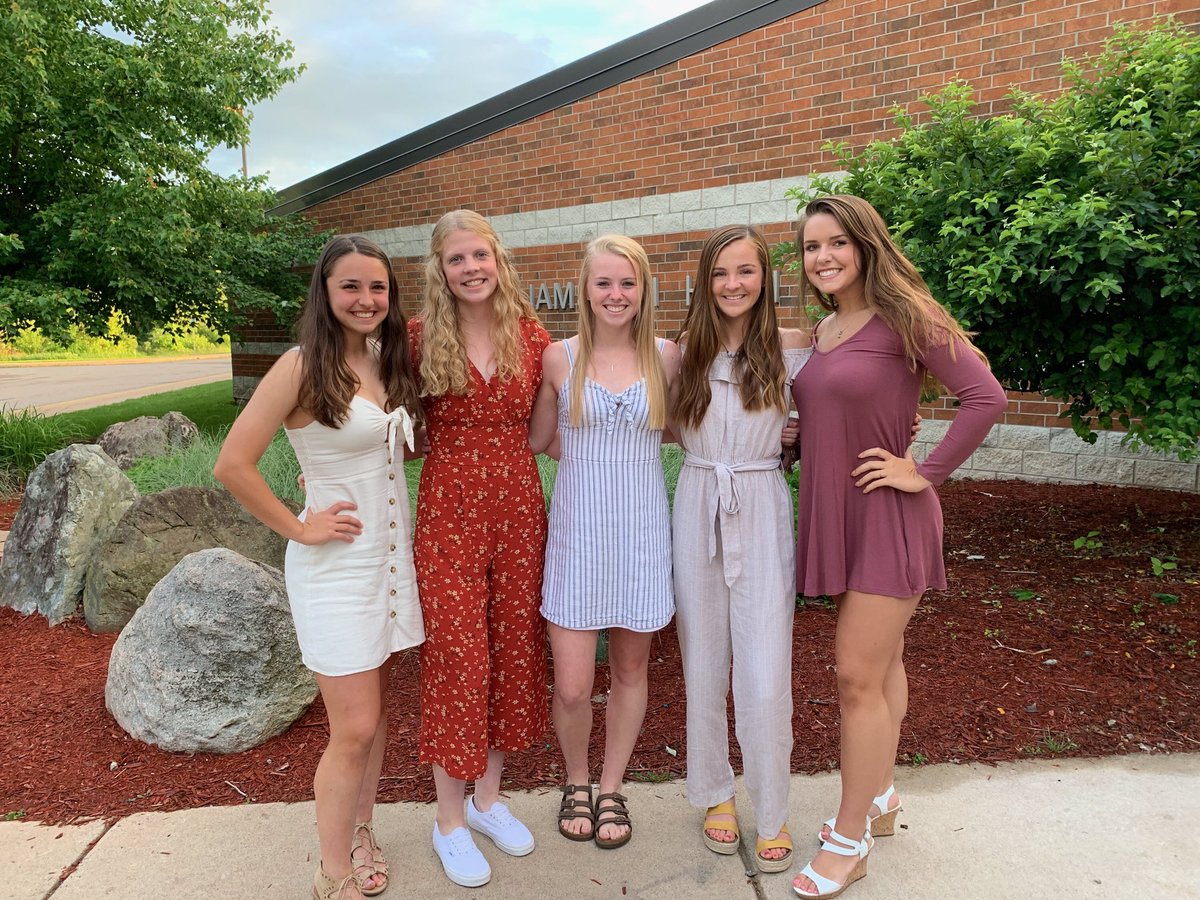 WHSgirlsoccer's tweet photo. Each day this week we will honor our five seniors: Brynna, Katelyn, Abby, Bailley and Sydney. So stay tuned for each players Senior Spotlight!  @WillyAthletics @willysection @abbytuggle_ @BailleyKluisza https://t.co/mv4HaBdK1R