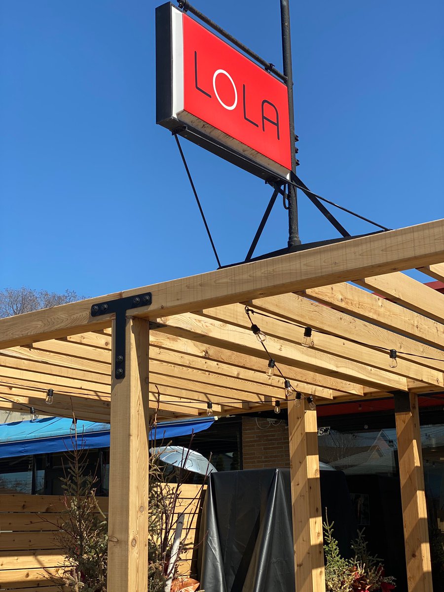 drewdvo978's tweet photo. .@PizzeriaLola thanks for the great Lunch today! @Chris_Hawkey @MeatSauce1 #powertriptakeout #supportlocal https://t.co/Zw2KGLHPJK