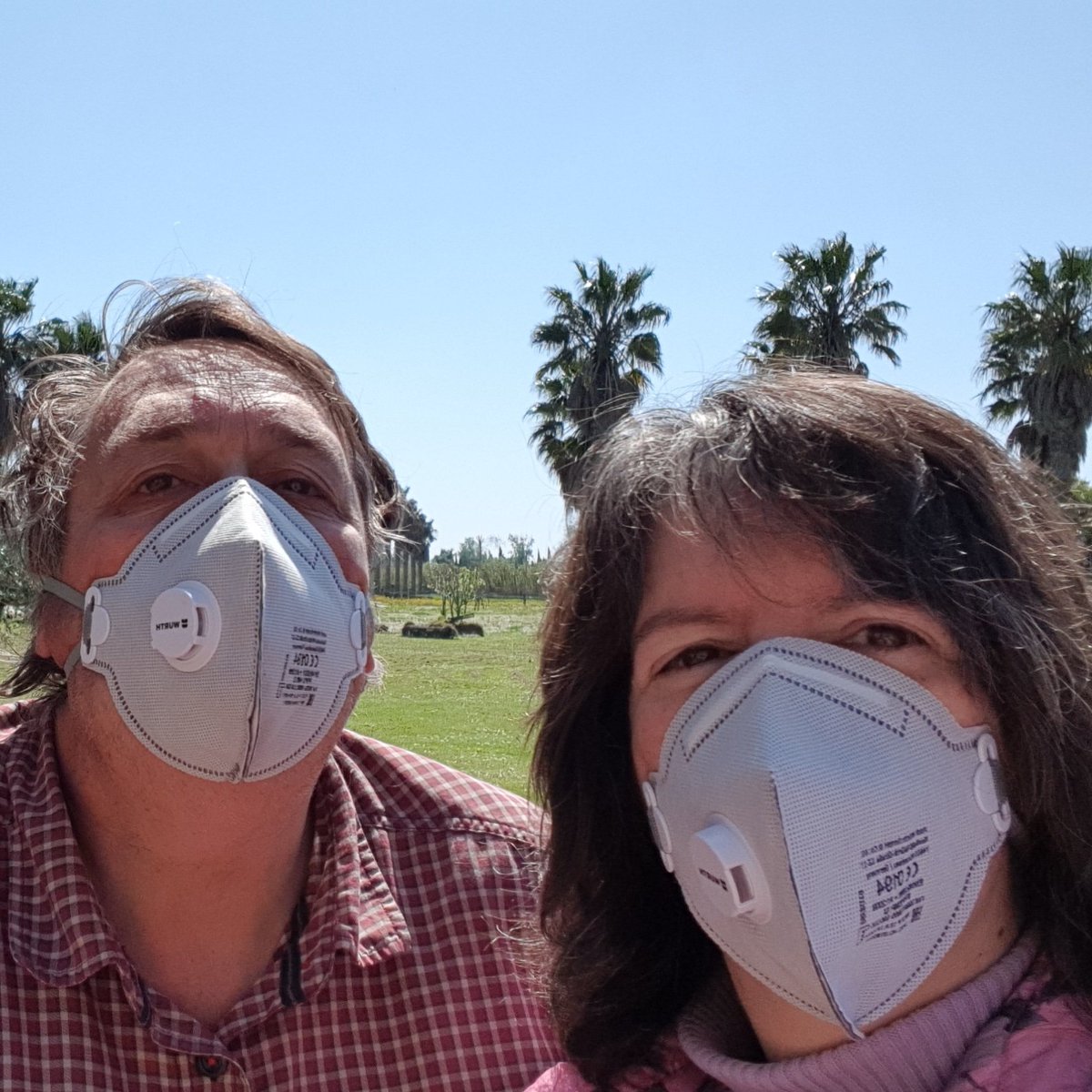 masdeljoncar's tweet photo. Uneix-te a la campanya #Masks4all per fomentar l'ús de mascaretes al carrer. Si tothom les utilitza, ens protegirem els uns als altres. Fes-te una foto amb la mascareta i difon-la a les xarxes socials amb el hashtag #MascaretesxTothom #Masks4All #Masks4AllCatalunya
Fes-ho córrer! https://t.co/udZrPBAU9v