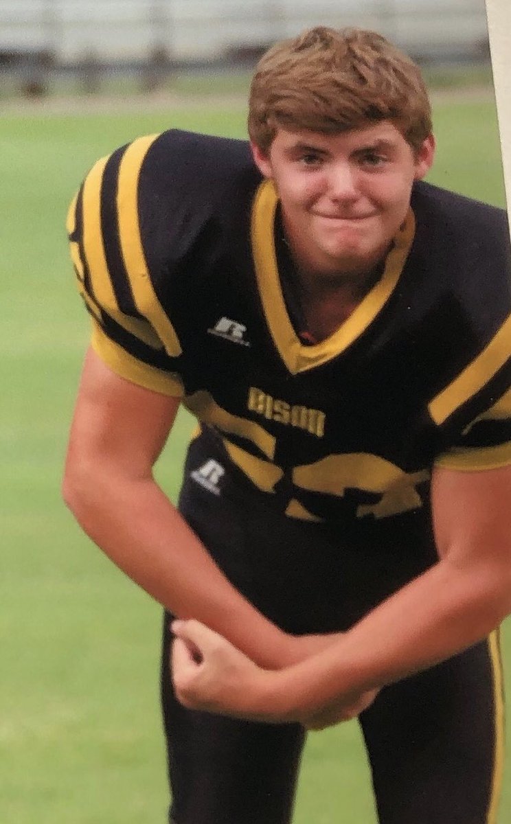 carlislebisonfb's tweet photo. Congrats to the Bison of the Week, Ethan Foster. This guy scored a 99% on all workouts/assignments for the week. #BisonoftheWeek https://t.co/QbxHFYjFpr