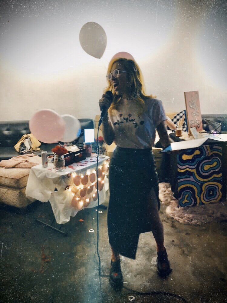 stoneyschmonie's tweet photo. Spittin for the first time tonight and Iโm fucking ready!! Come watch this dope poetry slam on IG at 7pm!! Donate what you can โค๏ธโค๏ธ#localpoetry #poetryslam https://t.co/5trtp9k4kC