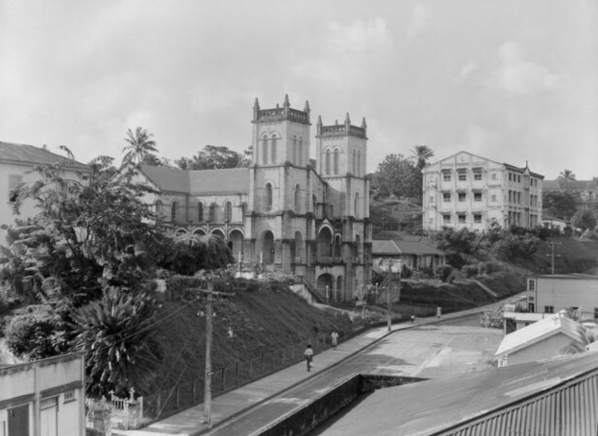 [2/2] A walk around Suva on 6th June, 1950.