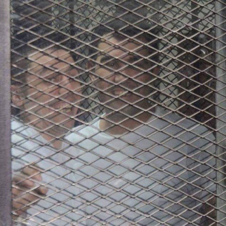 AlaaMahfouz16's tweet photo. #خرجوا_سيد_احنا_اخواته https://t.co/BwOKC6ryDk