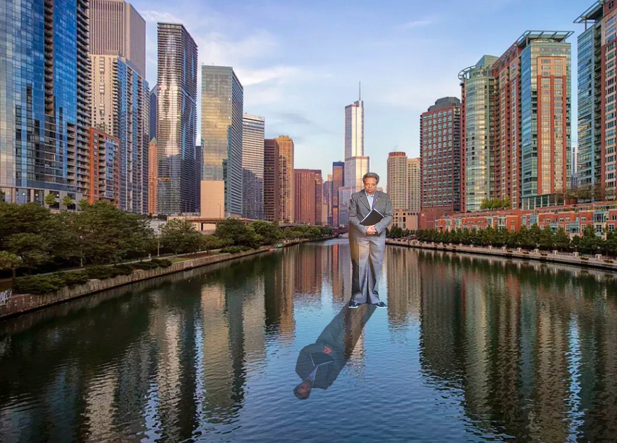 Architectural boat tour? Nope! Lori Lightfoot is watching!