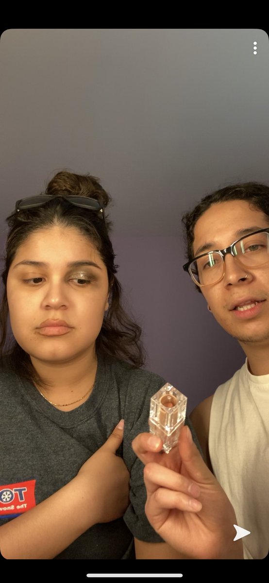 antoekneeohhhh's tweet photo. Did @jenperales98 make up today #QuarantineDiaries #muainthemaking https://t.co/NGZNMbYXOV