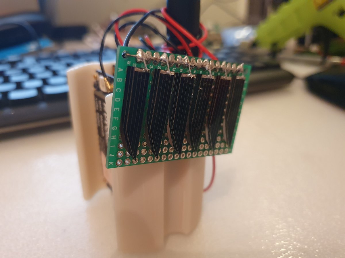JohnCassidyGB's tweet image. Ohhhh @pycomIOT.

Now that is an update.

I can't wait, especially as I just re-added some regen'd GaAs  / GE solar panels to an old friend.

Working out how to make the worlds smallest 8 channel LoRa GW that can receive 500mA (average Pygate current draw ).

#unplugged #pygo