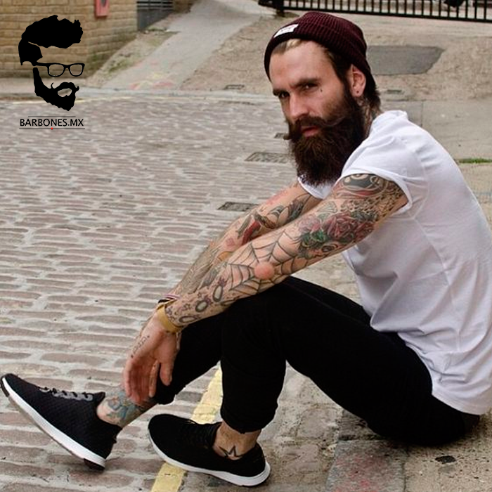 TodoBarbones's tweet photo. Buen día, hermanos. ¿Qué piensan del outfit de hoy?
.
.
.
.
.
BarbonesMX #beardman #barbon #barba #Barbones #somosbarbones #bearded #Beardlove #beardlook #beardlove #beardguy #barbashot #vollbart #bart #outfitdehoy #LookBarbon #LookDelBarbonDelDia #domingo #sunday #Sonntag https://t.co/6jYY1aMKZq