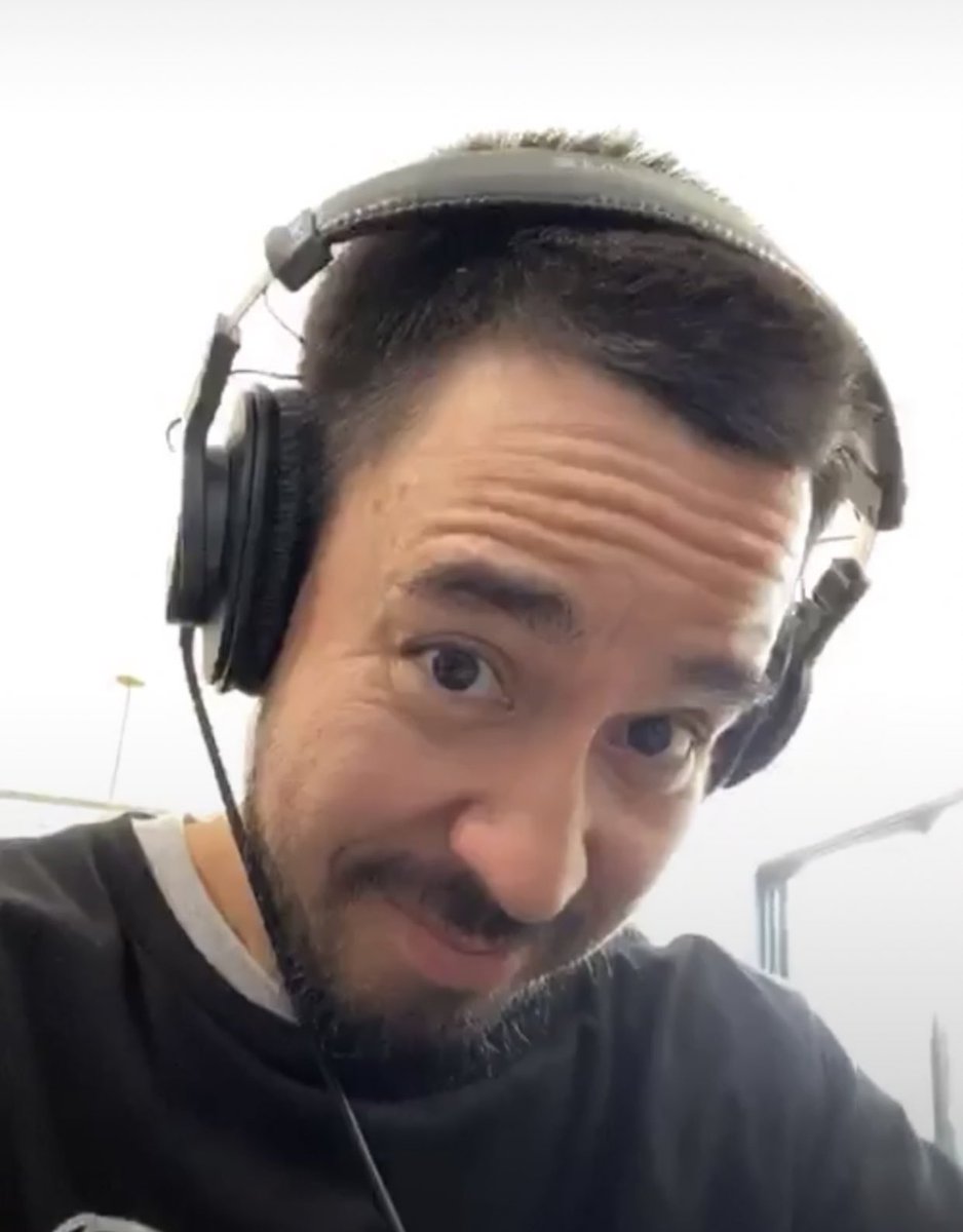 “The Corona Quarantine Cut” aka “Baby Fluff Returns”. As result of The Fluff owner self isolation, shocked the public with its appearance, although was expected. Created by the team of novice barbers, young but talented. Soft, fresh, cute yet controversial. Has great potential.