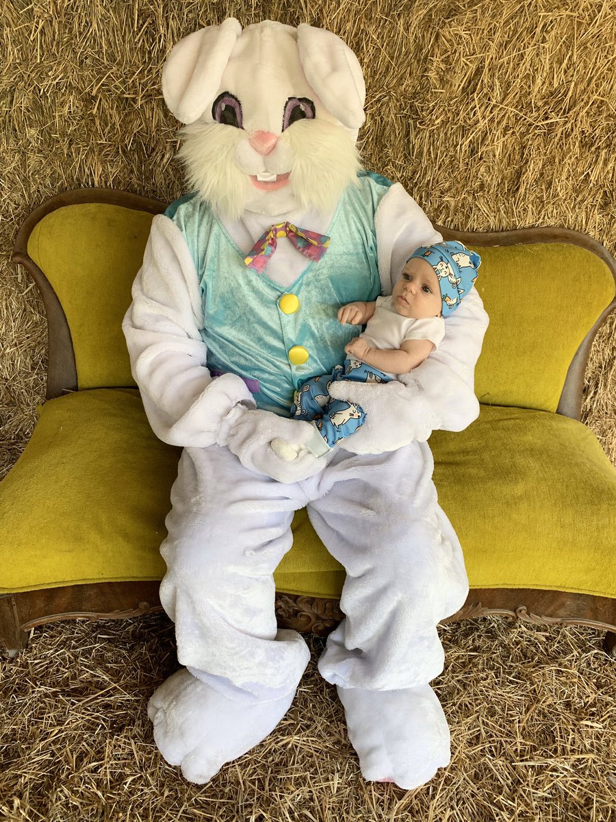 UNCSwtHrt's tweet photo. Someone got to visit the Easter Bunny today for his 1st Easter! Thankful his daddy knows the Easter Bunny so Isaiah could still meet EB during this quarantine! #IsaiahJames #BabyGroot #HappyEaster #MyFirstEaster #BoyMom #Coronacles #GreenLeafFarms 🥰🐣🐰 https://t.co/3yu3WJLPQb