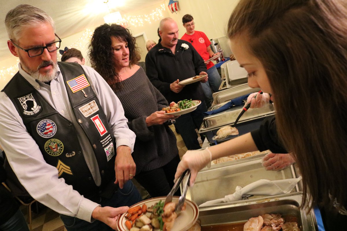 FIRST Team 195 tweet media