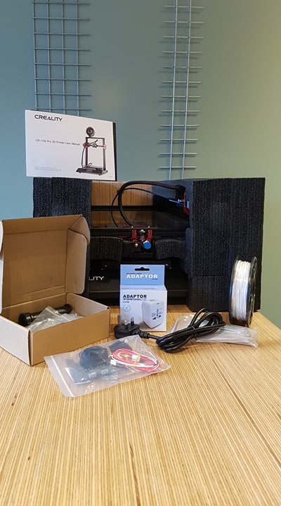 collectif_IC's tweet photo. Fin de semaine, @Deltatecdesign nous à permis d'agrandir le parc d'imprimante 3D du réseau citoyen avec deux superbes CR10 S pro de chez creality, nous avons pris le week end pour les installer et les configurer :) https://t.co/DsdGEHor7H