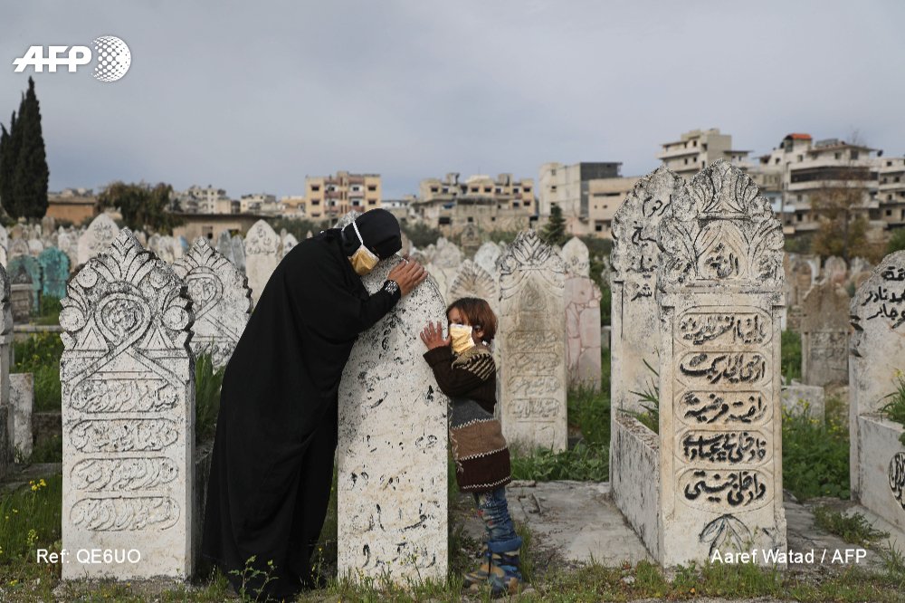 Marodriguez1971's tweet photo. Además del #COVID2019, la puta guerra. Siria @aarefwatadd https://t.co/FS7RVRC9zQ