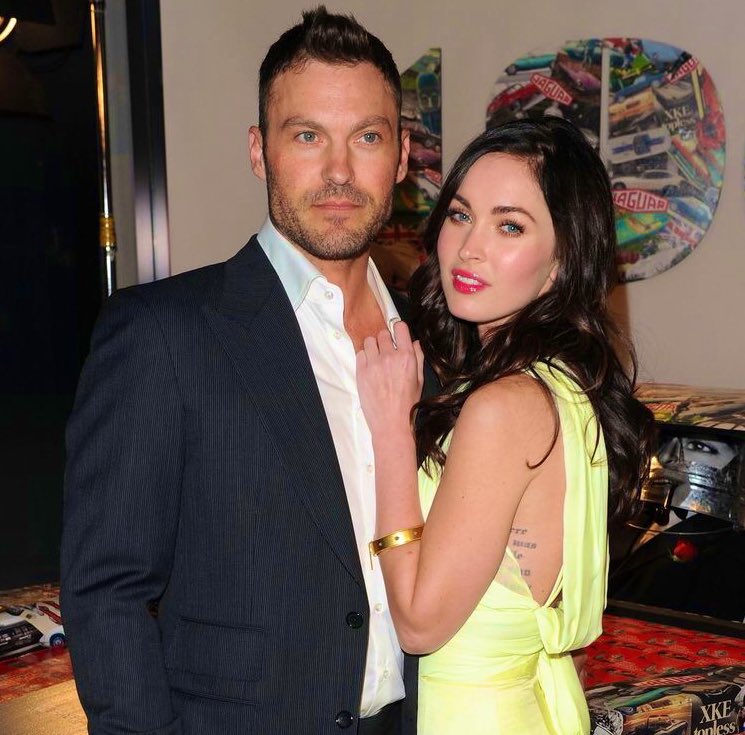 gustavTSOS's tweet photo. while they go to The Strip... i love you, my fiance https://t.co/BOKIXj0ERv
