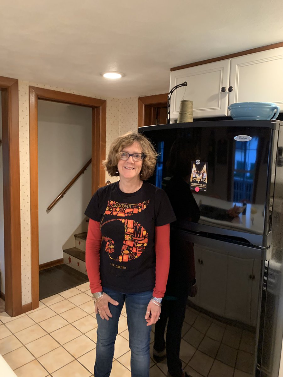 bucfan1250's tweet photo. Days 13-19 of my #StayAtHome #SocialDistancing had a @maroon5 S.I.N.ner theme. 😛 Also included are my #Samaps @samfarrar. 😍 #maroon5 #M5 #Daylight #QuarantineLife #InThisTogether ❤️ https://t.co/ZVCBrYopiG