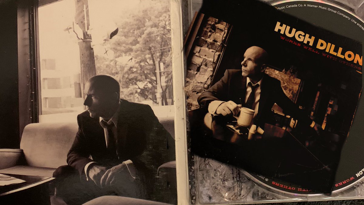 Lngway2neverlnd's tweet photo. Sunday Night Sanity Saver .... Album of choice
#WorksWellWithOthers #lockdownuk #savingmysanity π¬π§
@realhughdillon https://t.co/SQzoNd1baM