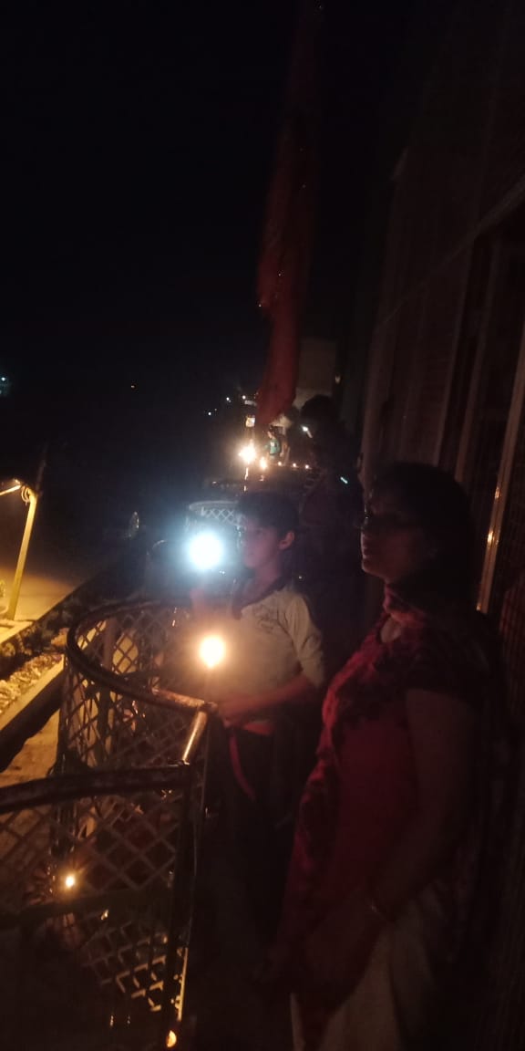 5 अप्रैल 9 बजे 9 मिनट देश के नाम