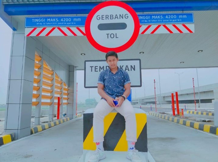 DckyRvld's tweet photo. Komen sebanyak²nyaa 
#seninsemangat 
#SeninDirumahAja https://t.co/T5CZVbKQFj
