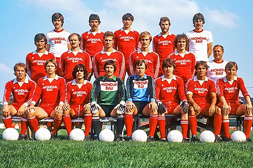 O OSV Hannover estreou na sexta temporada da 2. Bundesliga, o clube situado na Baixa-Saxônia jogou por duas temporadas, a última sendo na temporada 1980-81. No momento vem disputando a Landesliga Hannover, a sexta divisão alemãFoto: Kicker