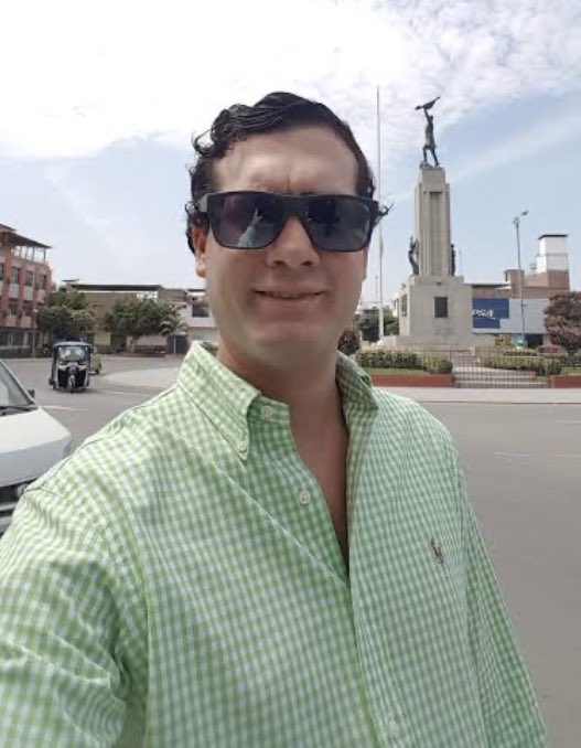 NicolasLucar's tweet photo. Hoy se fue Mauricio Calvo Perez un joven entrañable y apasionado que dejara un vacio imposible de llenar y que nos enseño a respetar y valorar a las personas asperger . Cada vez que pase un avion pensare en ti Mauricio, todos los que te queríamos sabemos por que Descansa en paz. https://t.co/S2KtZov42B
